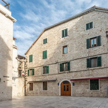 Deluxe Apartments Muse Спліт Екстер'єр фото